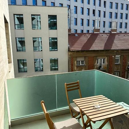 Lovely Studio At Heart Of The Budapest Apartment Exterior photo